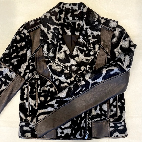 Authentic DVF Diane Von Furstenberg Leopard Print Moto, Wool/Leather Jacket, 6. - Picture 11 of 11